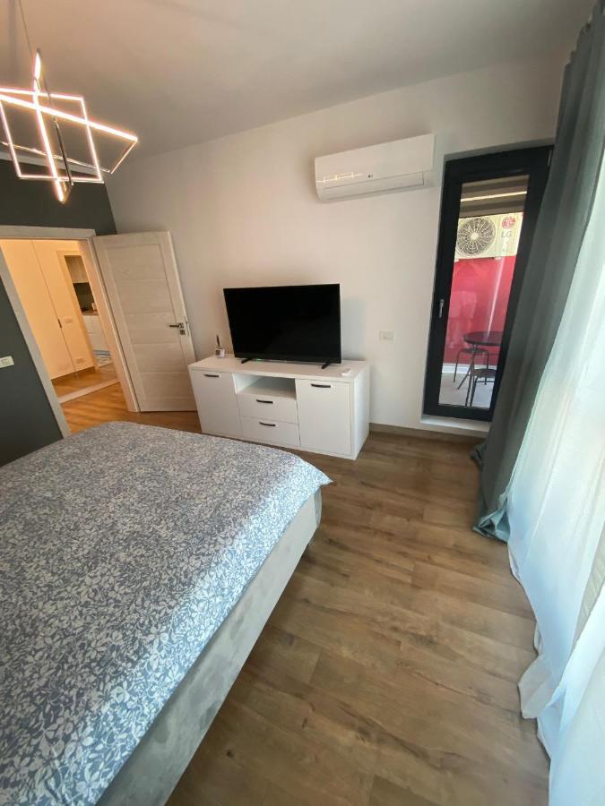 Plazza Studio Bucharest Luaran gambar